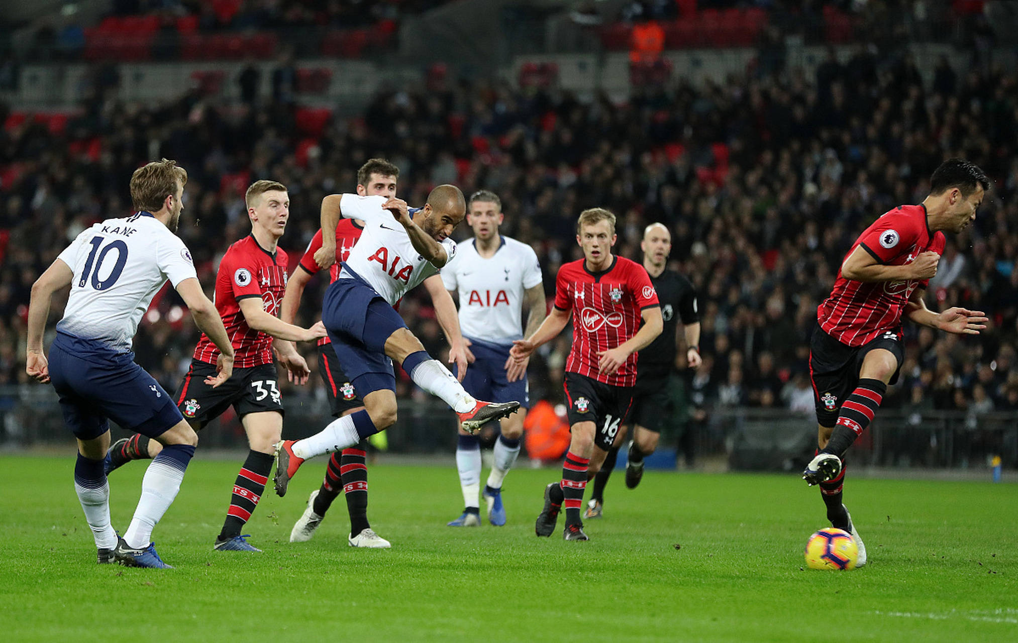 却透露着索 却透露着索